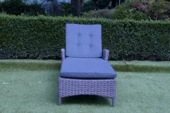 Manhattan Exclusief Ligbed Luxe Bruin -Tuinkussens Verkoopwinkel 4db4e2eaef86ca93e93d33583e3e3ae1